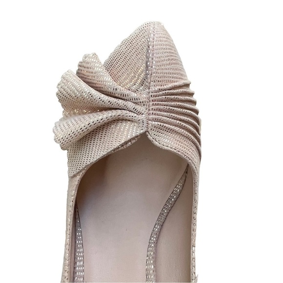 Kate Spade Alessia Pumps in Blush 10 like new heels Appliqué office neutral - Picture 14 of 16